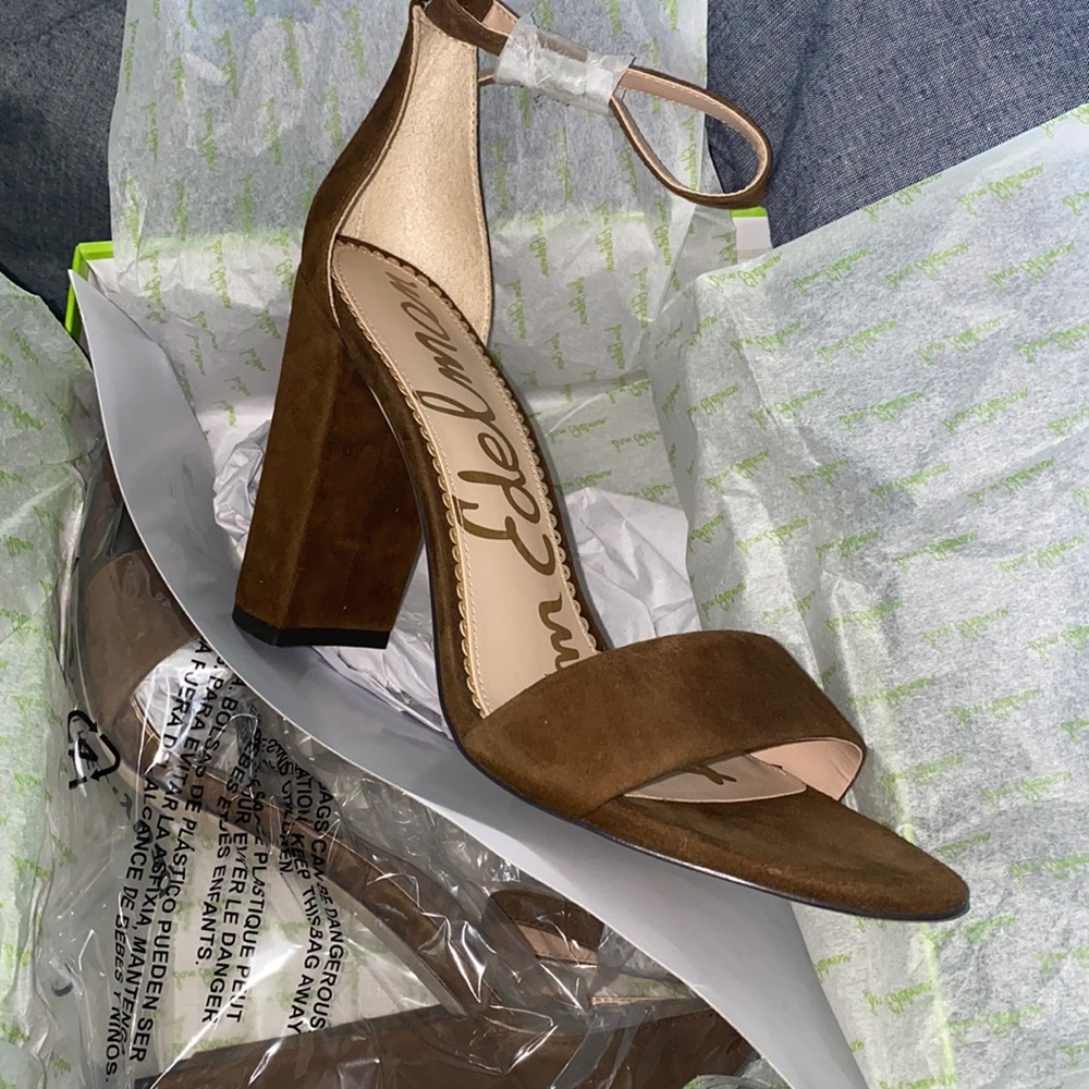 NWT Sam Edelman Yaro Hazelnut Suede Heels Sz 10
